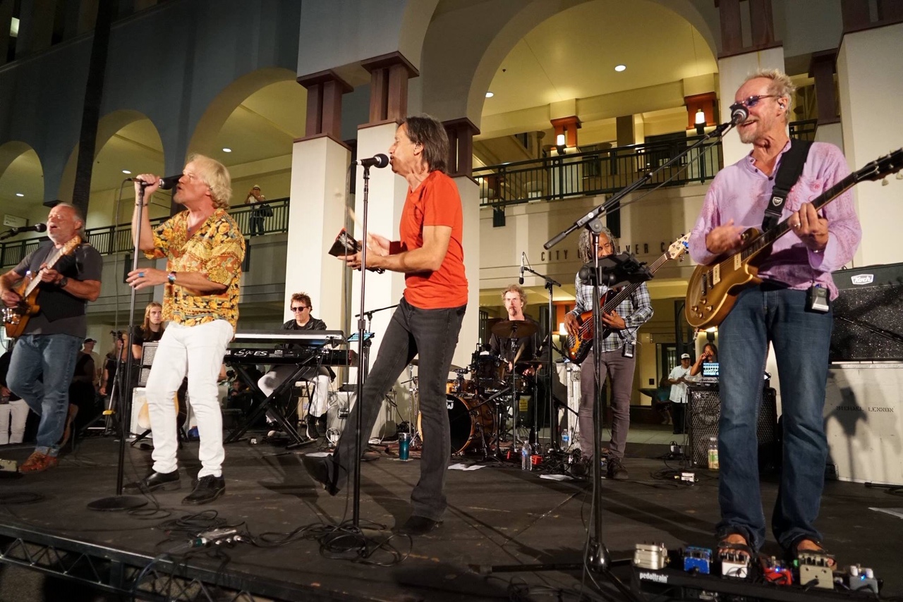 The Pine Mountain Logs